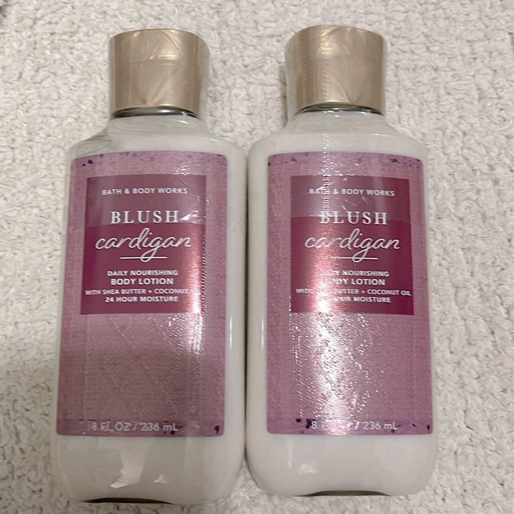 NEW - Bath & Body Works. Blush Cardigan